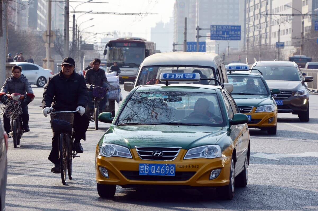 Taxi in China: Beijing's famous taxi colours